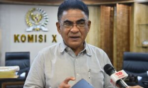 Anggota_Komisi_X_DPR_RI_Andreas_Hugo_Pareira__Foto___Runi_Andri20240516182824