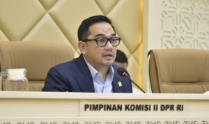 Ketua_Komisi_II_DPR_RI_Muhammad_Rifqinizamy_Karsayuda__Foto__Munchen_vel20251017141647