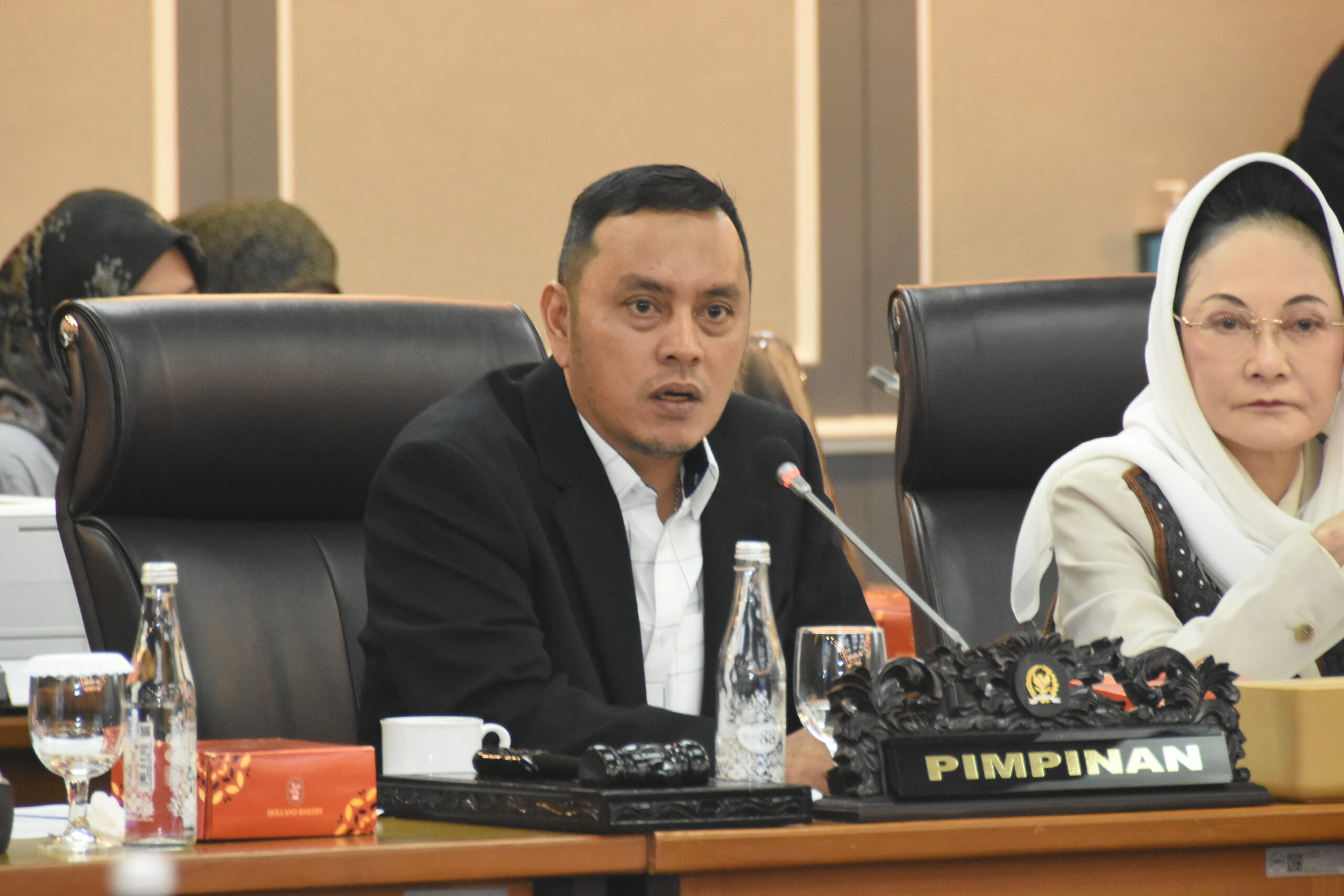 Ketua_Komisi_XIII_DPR_RI__Willy_Aditya__Foto__Runi_vel20251017144107