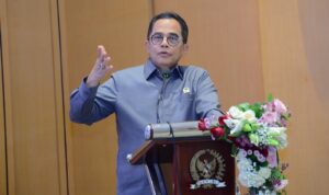 Sekretaris_Jenderal__Sekjen__DPR_RI_Indra_Iskandar_dalam_Sosialisasi_langkah-langkah_akhir_tahun_ang20251021150209