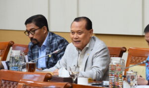 Anggota_Komisi_III_DPR_RI__Adang_Daradjatun__Foto__Dep_Karisma20251229110407