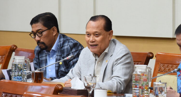Anggota_Komisi_III_DPR_RI__Adang_Daradjatun__Foto__Dep_Karisma20251229110407