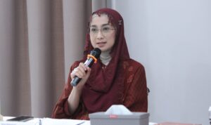 Wakil_Ketua_Badan_Urusan_Rumah_Tangga__BURT__DPR_RI__Desy_Ratnasari_saat_melakukan_kunjungan_kerja_d20251218085250