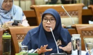komisi-ix-dpr-ri-netty-prasetiyani-sept