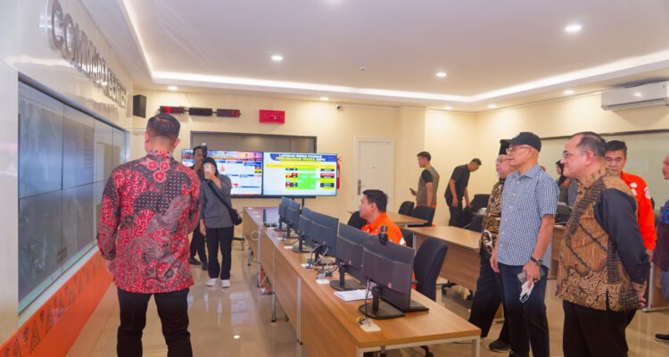 Ketua_Komisi_VIII_DPR_RI_Marwan_Dasopang_bersama_Tim_Kunjungan_Kerja_Reses_Komisi_VIII_DPR_RI__menin20261011194022